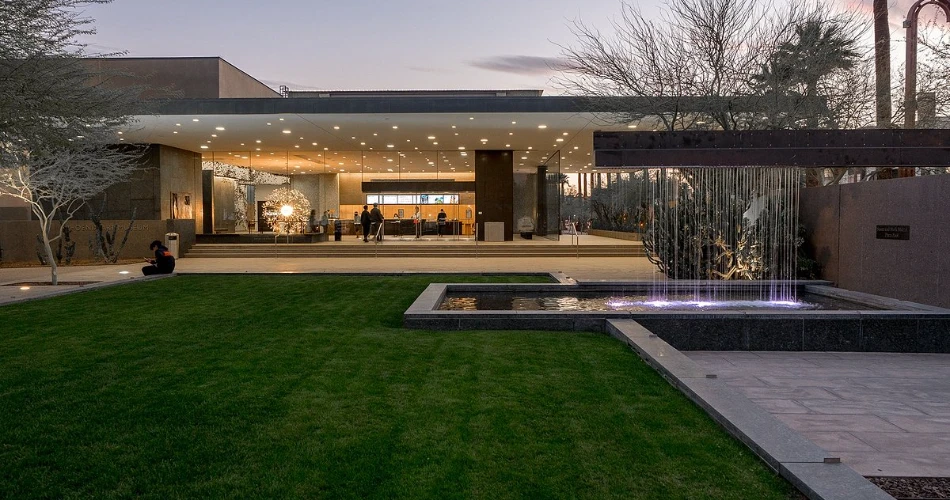 10 Best Places to Visit in Phoenix, AZ